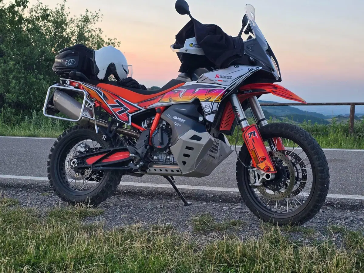 KTM 890 Adventure R (2023 - 24)