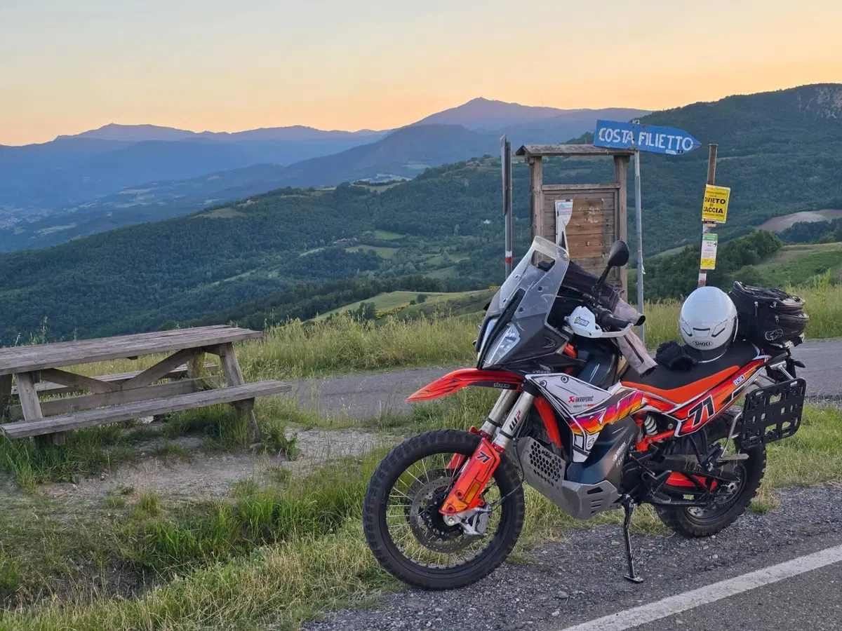 KTM 890 Adventure R (2023 - 24) (2)
