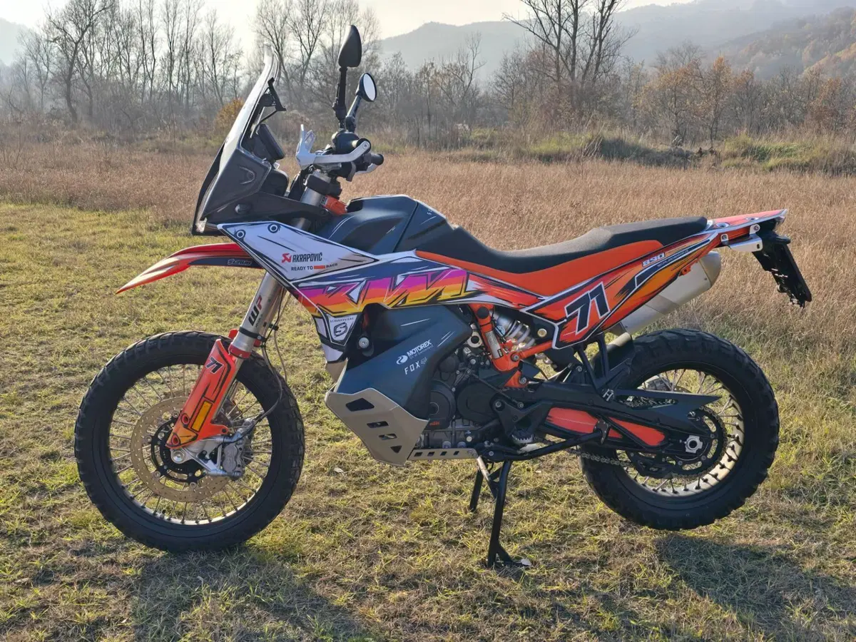 KTM 890 Adventure R (2023 - 24) (7)