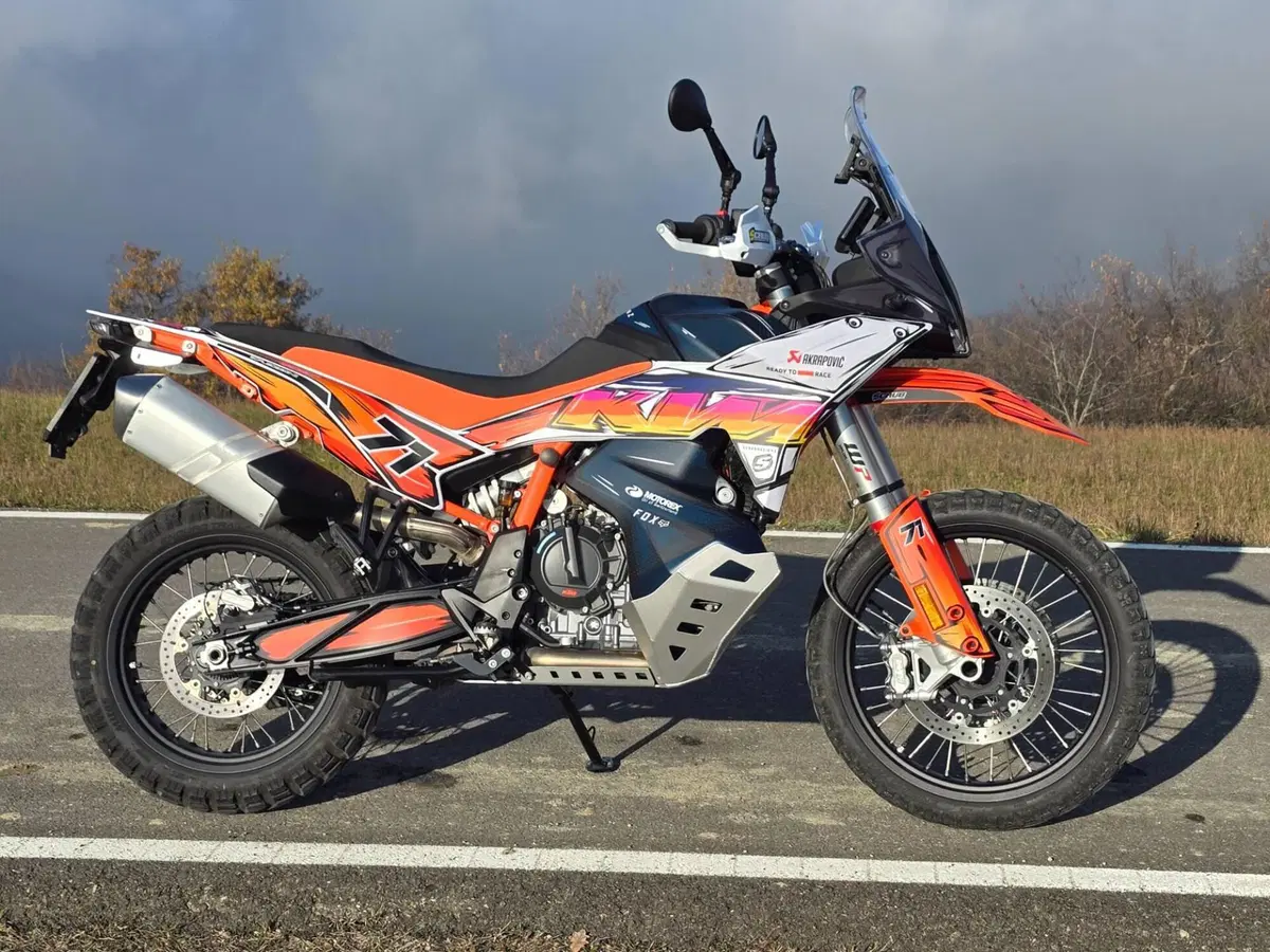 KTM 890 Adventure R (2023 - 24) (8)