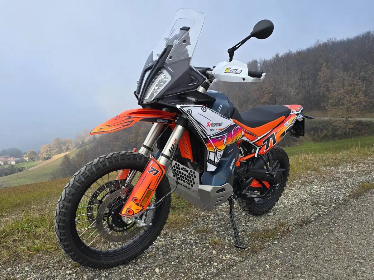 KTM 890 Adventure R (2023 - 24) (9)