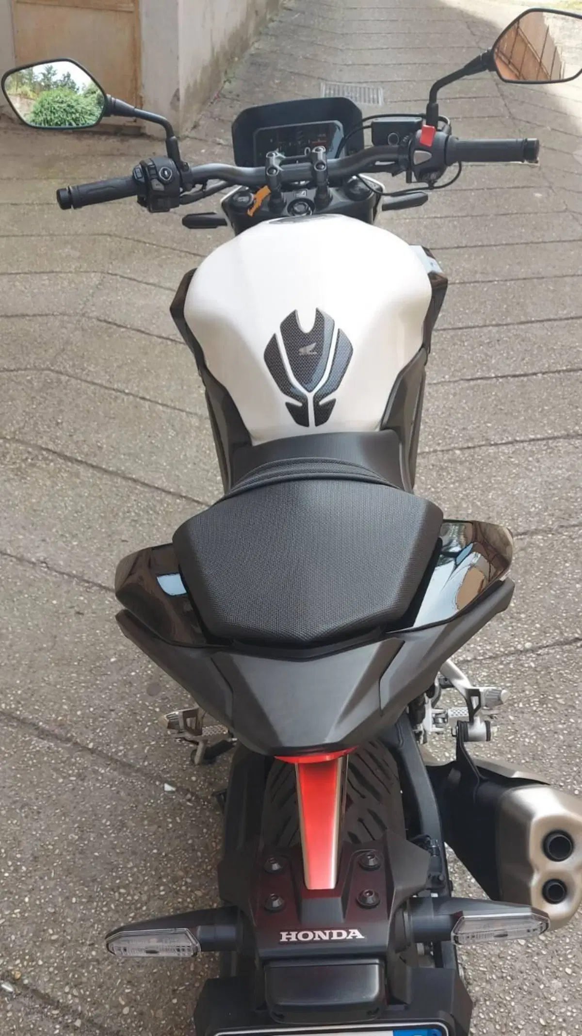 Honda CB 500 Hornet (2024 - 25) (3)