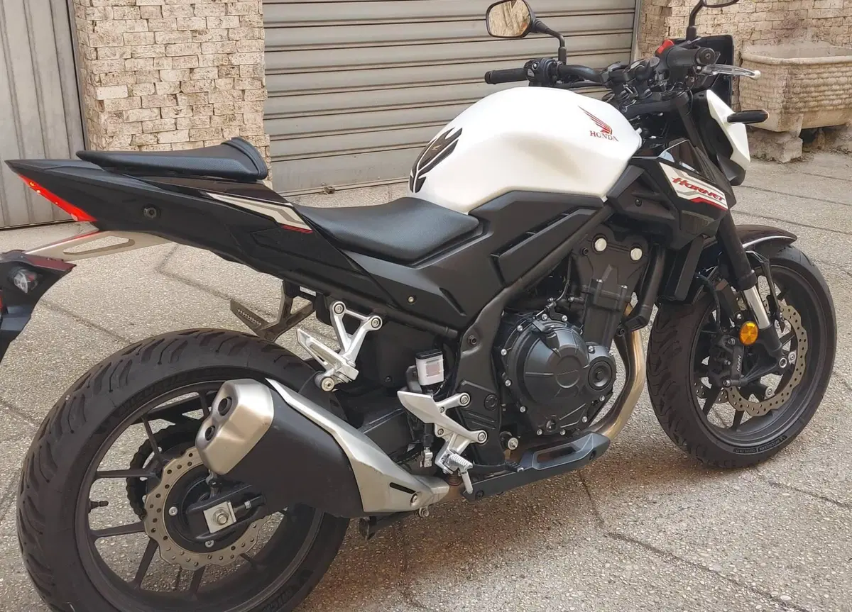 Honda CB 500 Hornet (2024 - 25) (4)