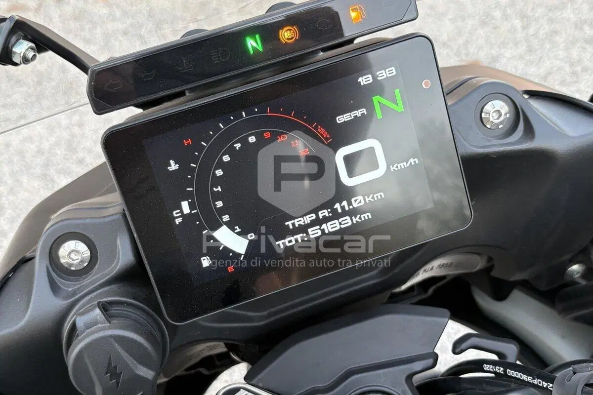 Benelli TRK 702 (2023 - 25) (5)