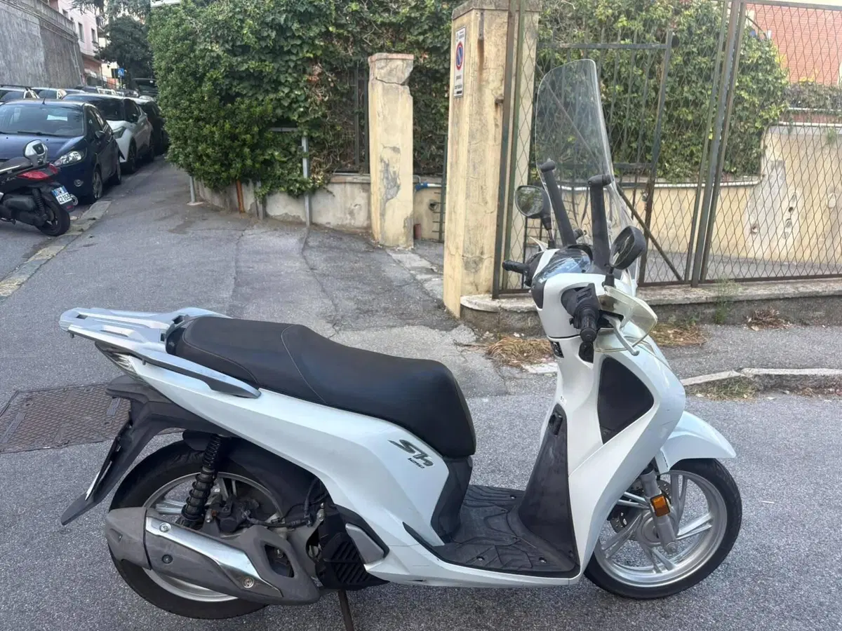 Honda SH 125i (2017 - 19) (4)