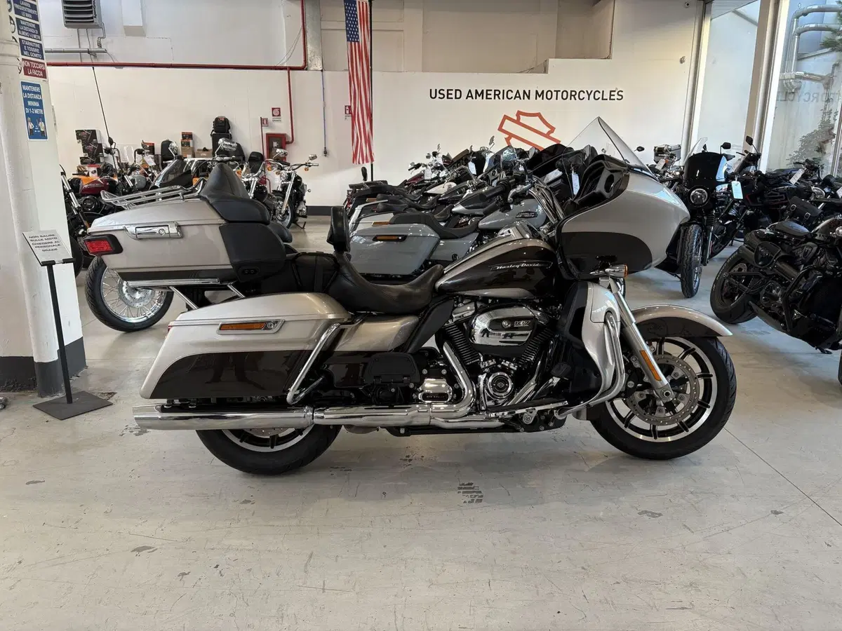Harley-Davidson 107 Road Glide Ultra (2017 - 18) - FLTRU