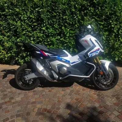 Honda X-ADV 750 Special Edition (2026 - 27) usata