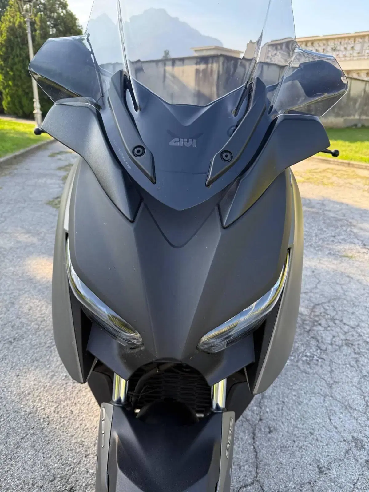 Yamaha X-Max 300 ABS (2017 - 20) (7)