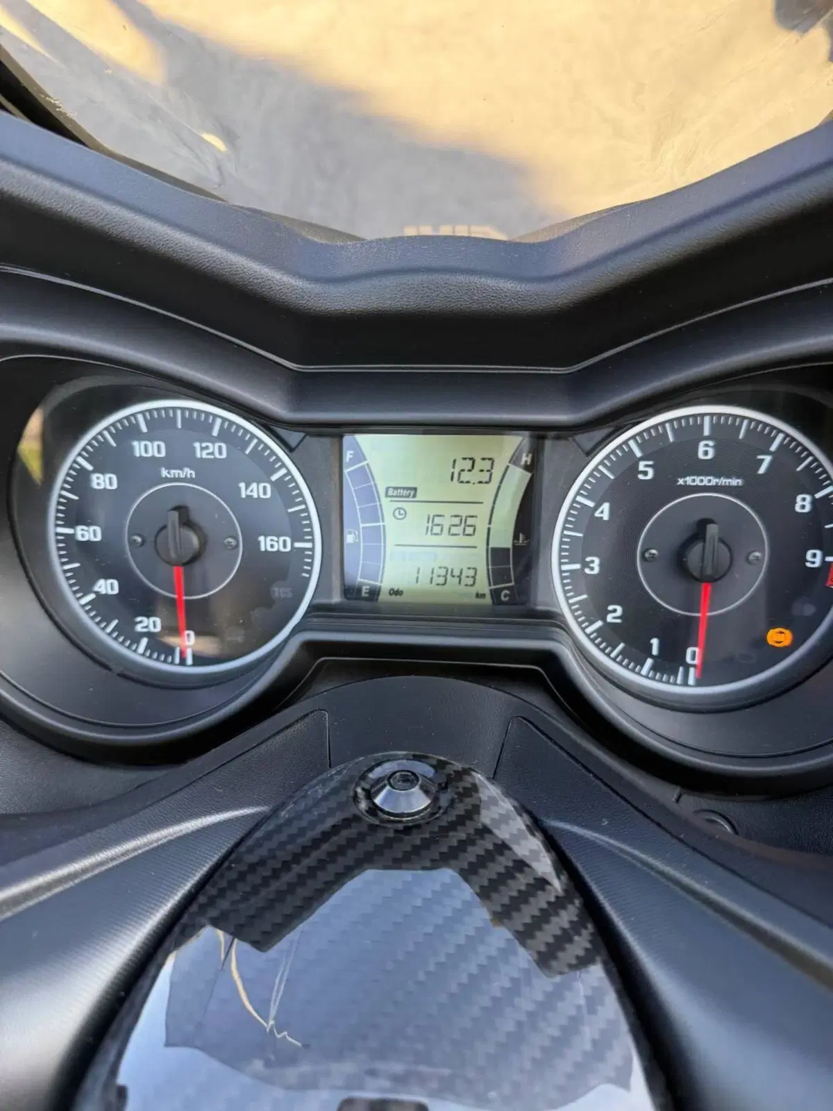 Yamaha X-Max 300 ABS (2017 - 20) (12)