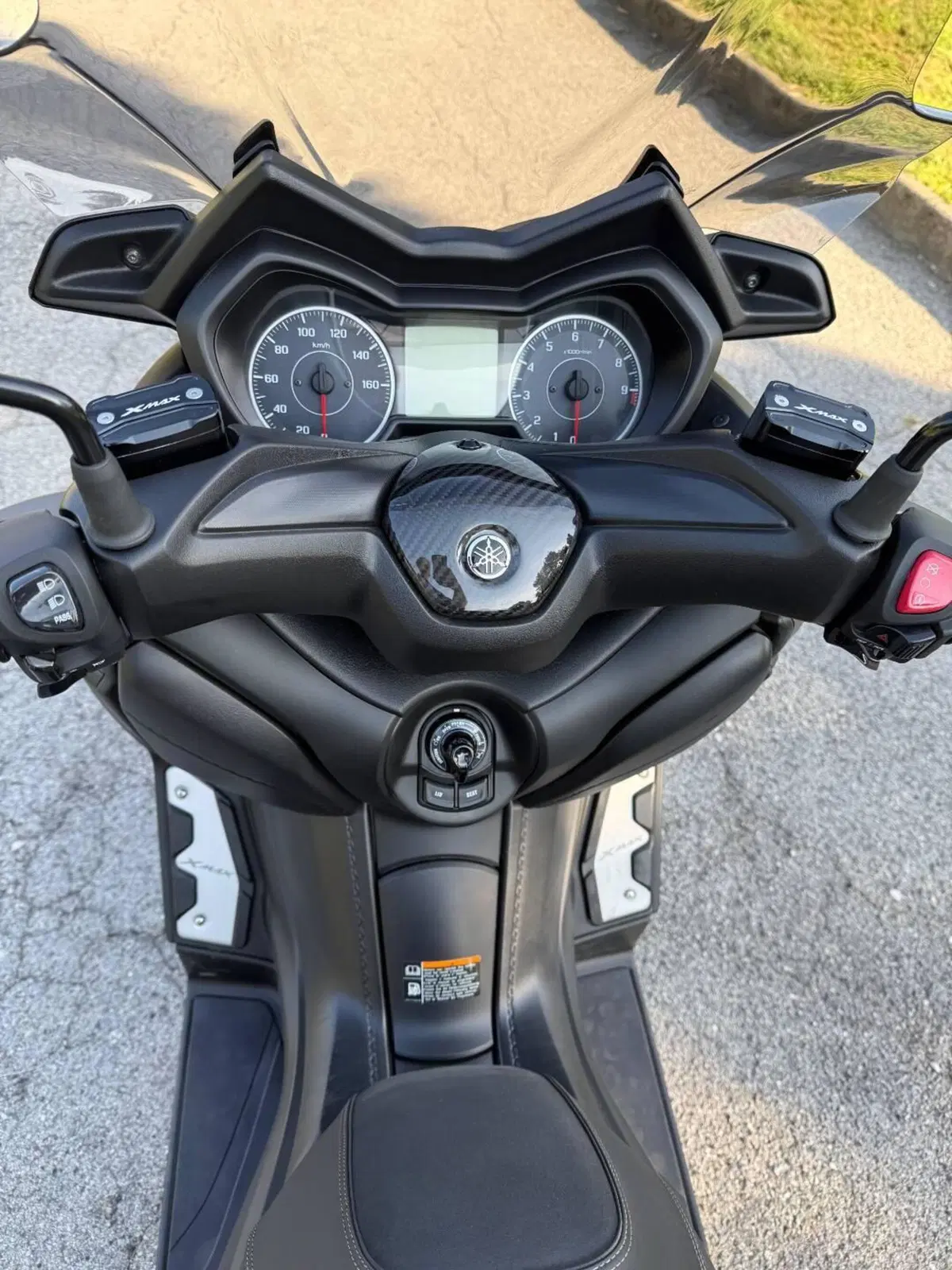 Yamaha X-Max 300 ABS (2017 - 20) (14)