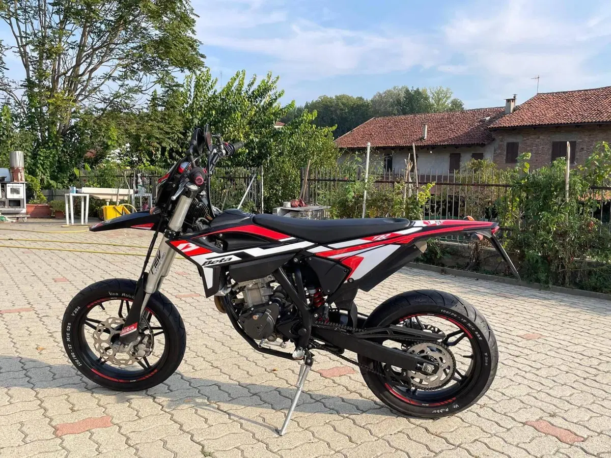 Betamotor RR 125 4T Motard T (2023 - 24) (5)