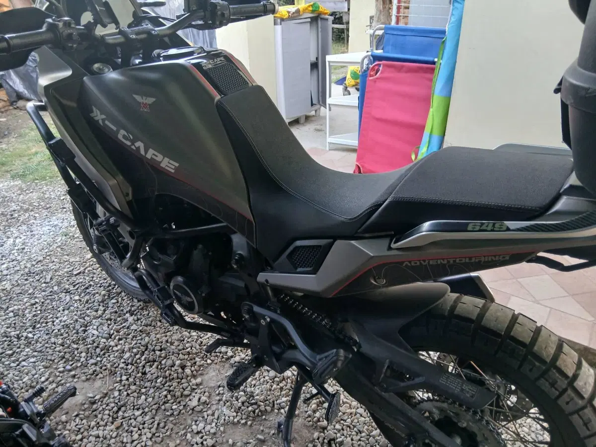 Moto Morini X-Cape 650 (2021 - 26) (2)