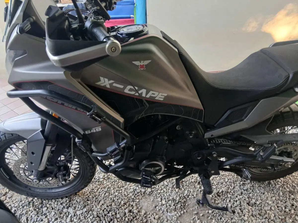 Moto Morini X-Cape 650 (2021 - 26) (3)