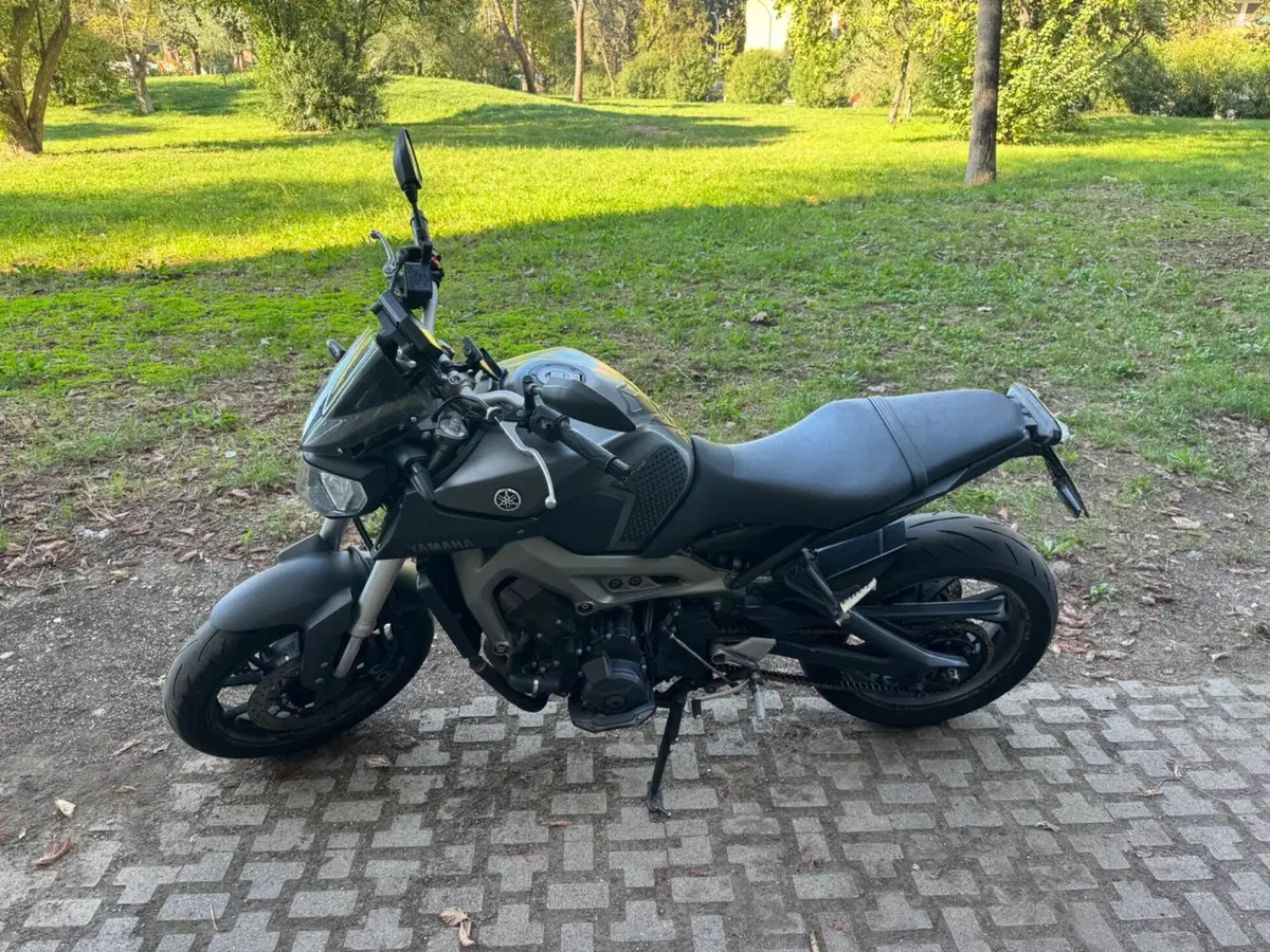 Yamaha MT-09 ABS (2016)