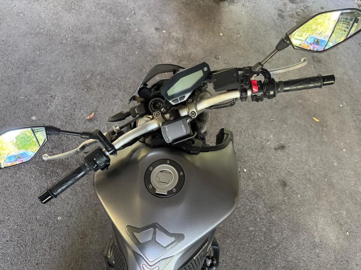 Yamaha MT-09 ABS (2016) (5)