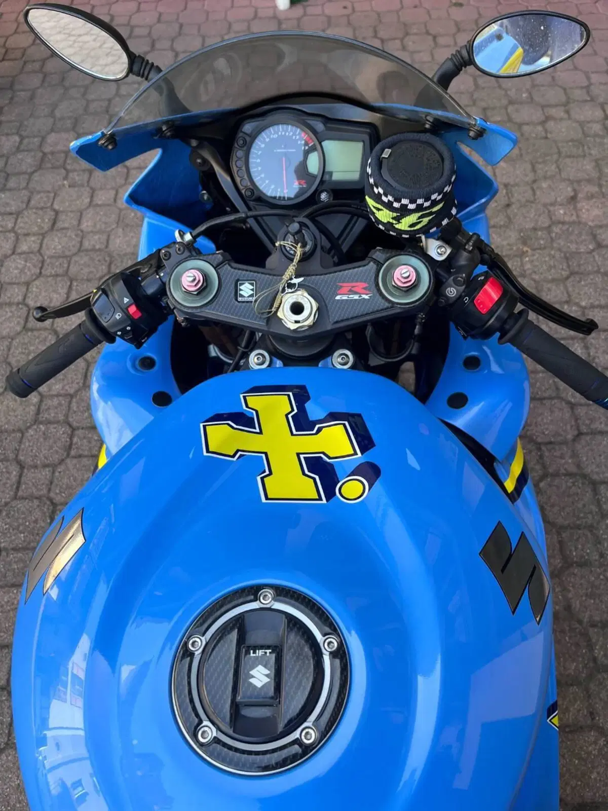 Suzuki GSX-R1000 (2005 - 06) (7)