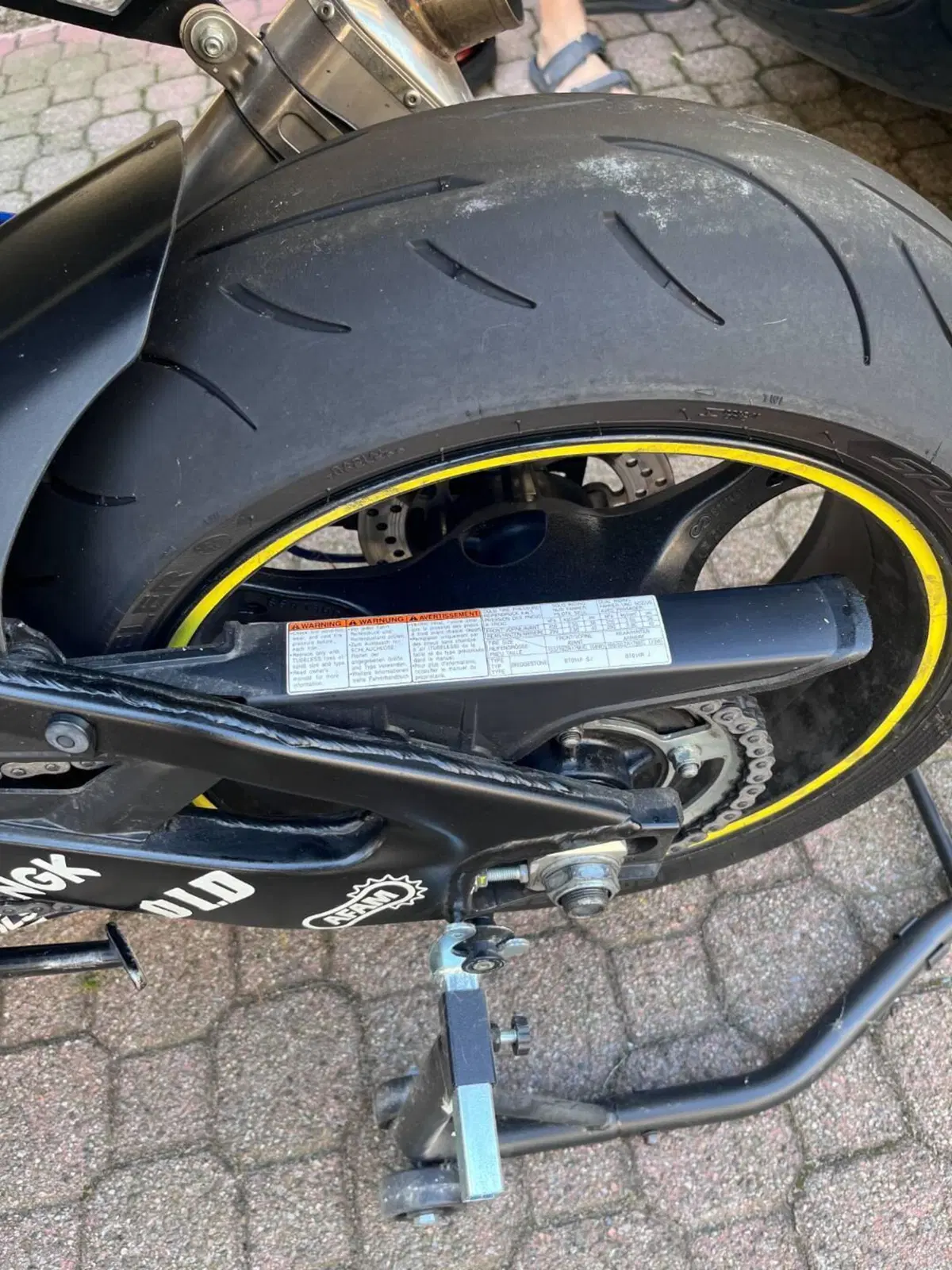 Suzuki GSX-R1000 (2005 - 06) (12)