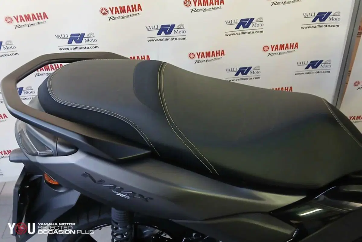 Yamaha N-Max 125 Tech Max (2025 - 26) (3)