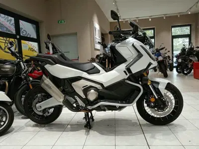Honda X-ADV 750 (2025 - 27) usata