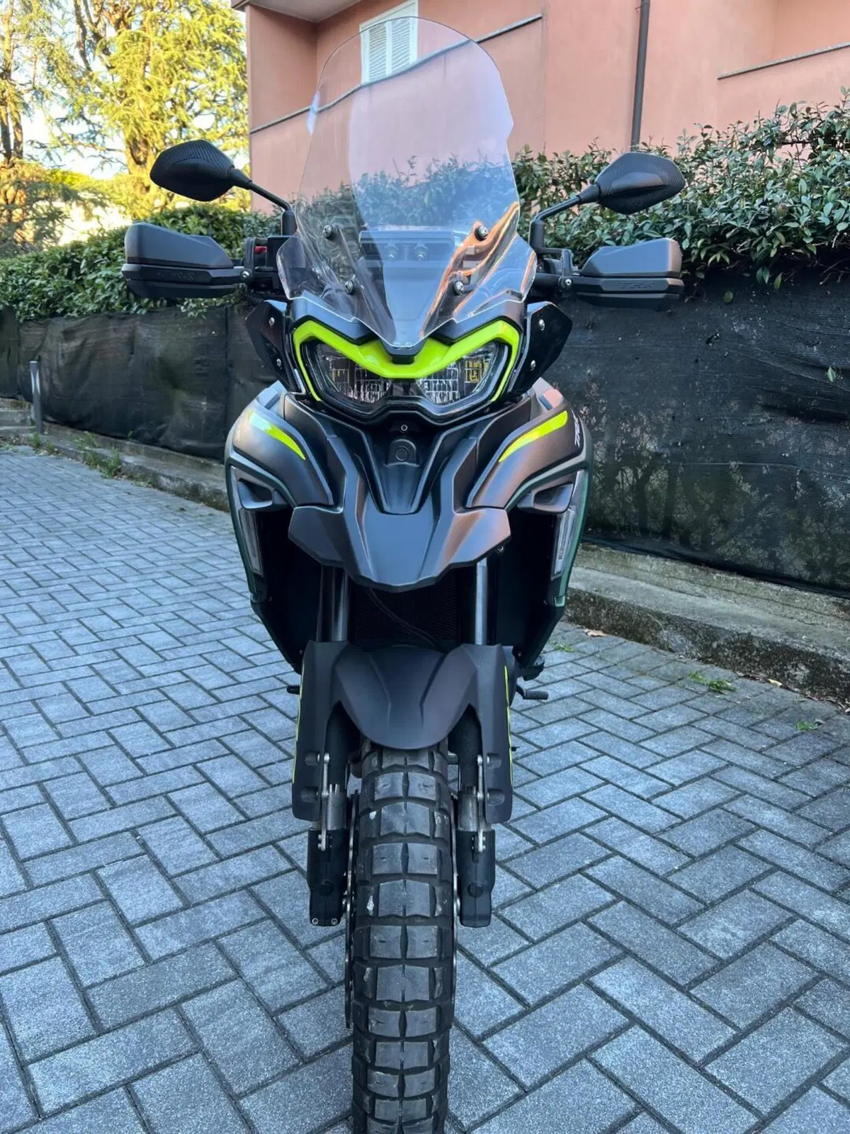 Benelli TRK 702X (2023 - 25) (4)
