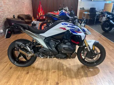 Bmw R 1300 R (2026 - 27) usata