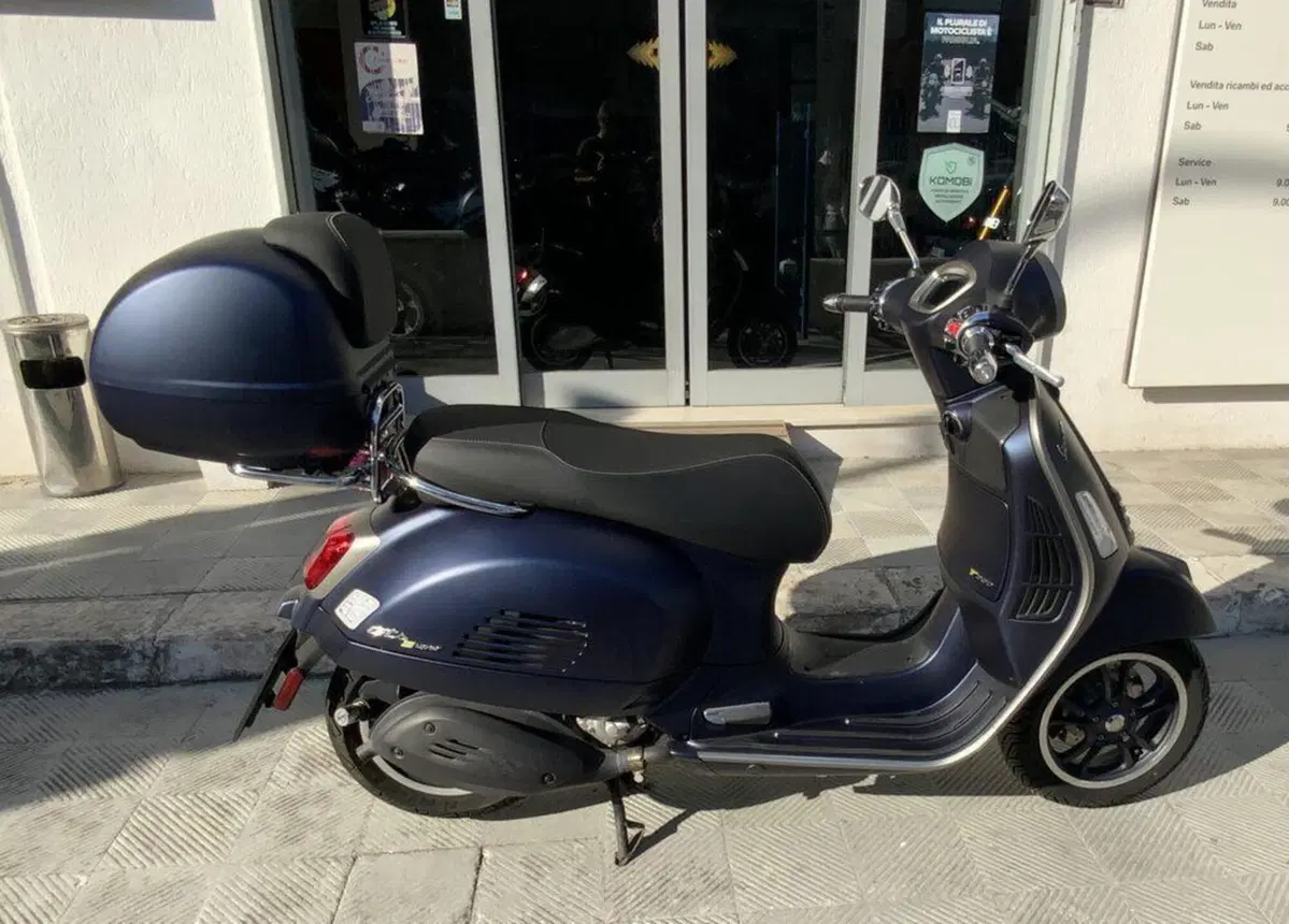 Vespa GTS 300 (2023 - 24) (3)