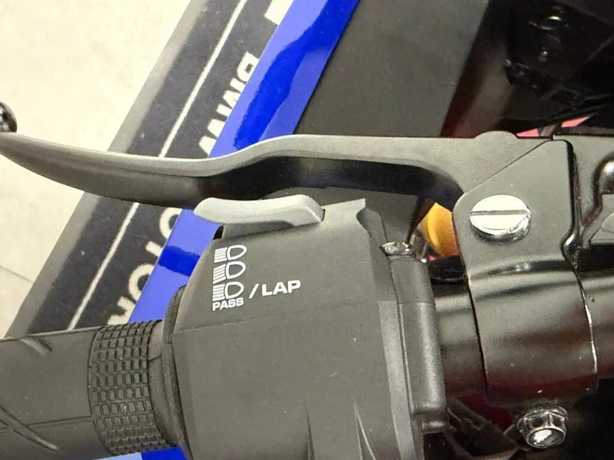 Honda CBR 1000 RR-R Fireblade SP (2024 - 26) (9)