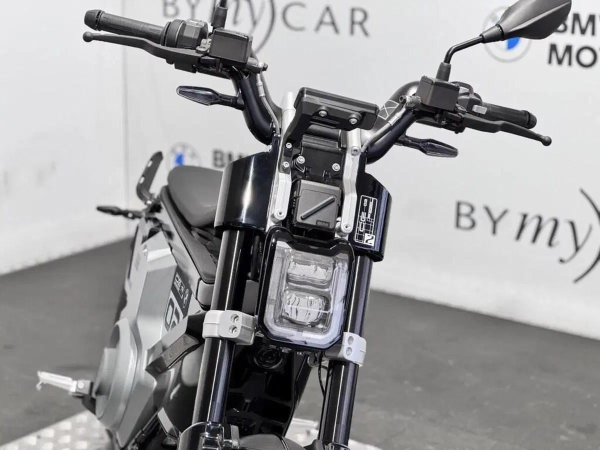 Bmw CE 02 AM (2024 - 26) (8)