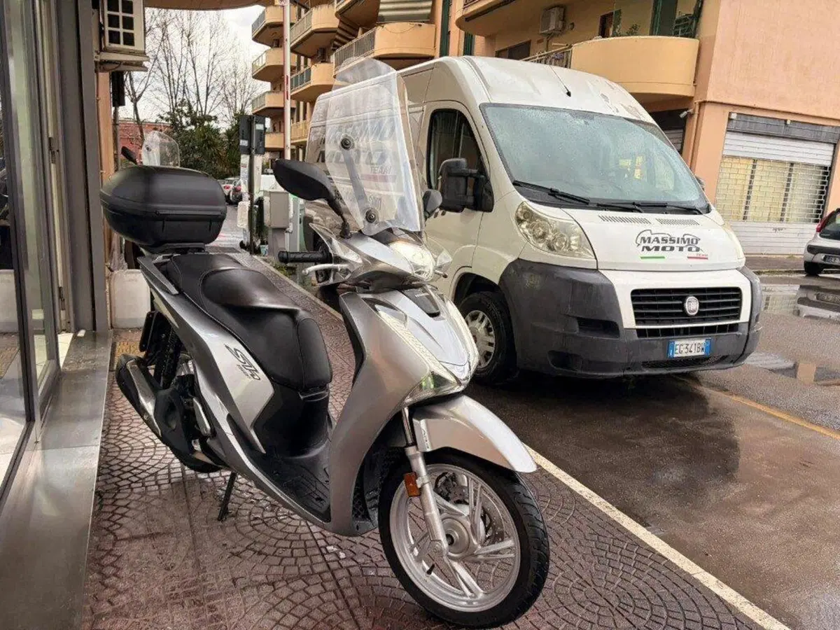 Honda SH 150i (2017 - 19) (11)