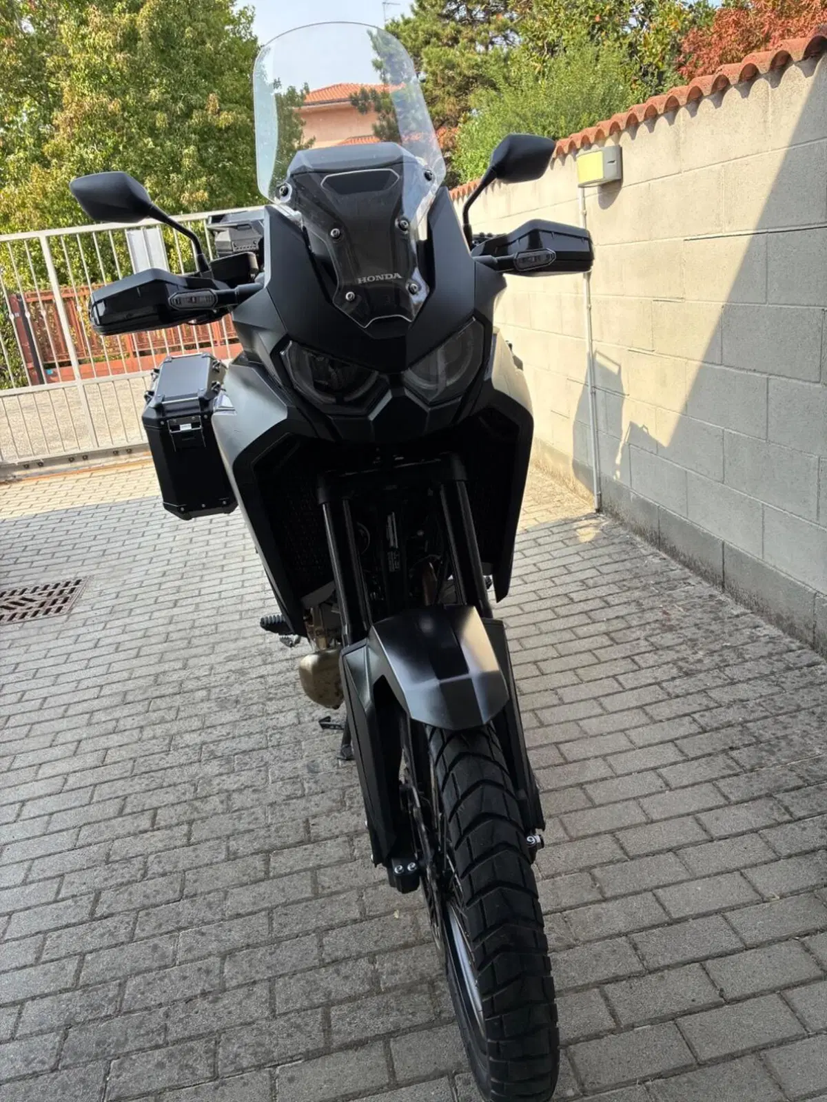 Honda Africa Twin CRF 1100L (2022 - 23) (4)