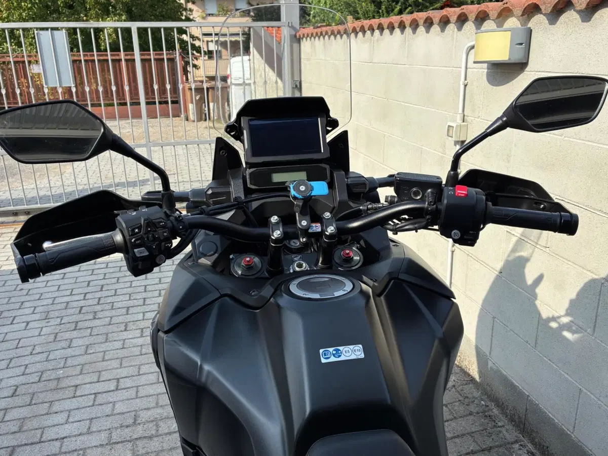 Honda Africa Twin CRF 1100L (2022 - 23) (12)