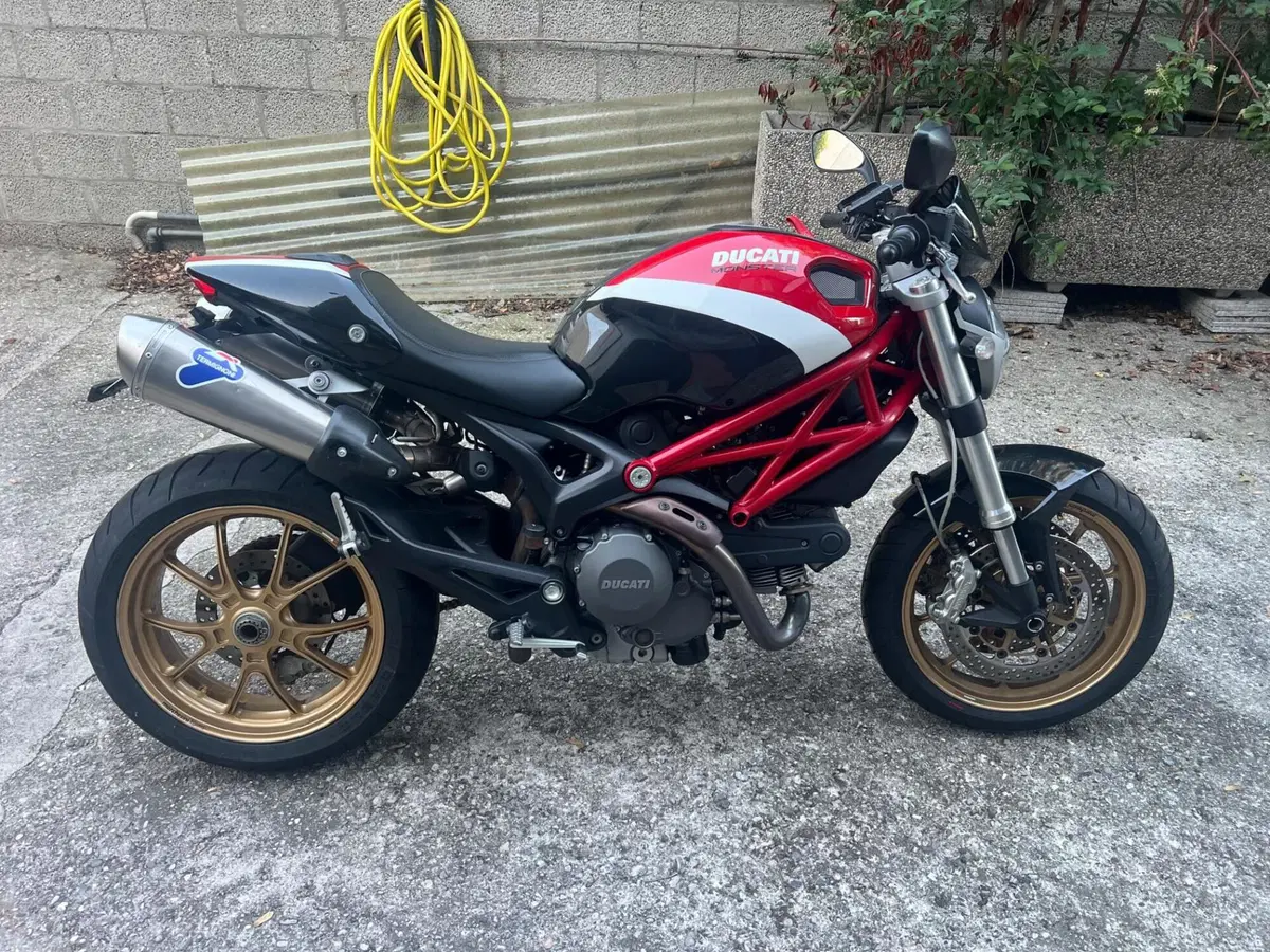 Ducati Monster 796 (2010 - 13)