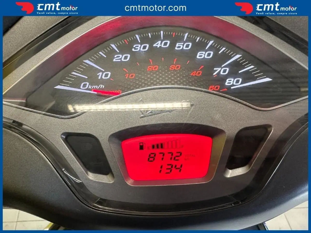 Vespa Sprint 50 4T 3V (2018 - 20) (5)