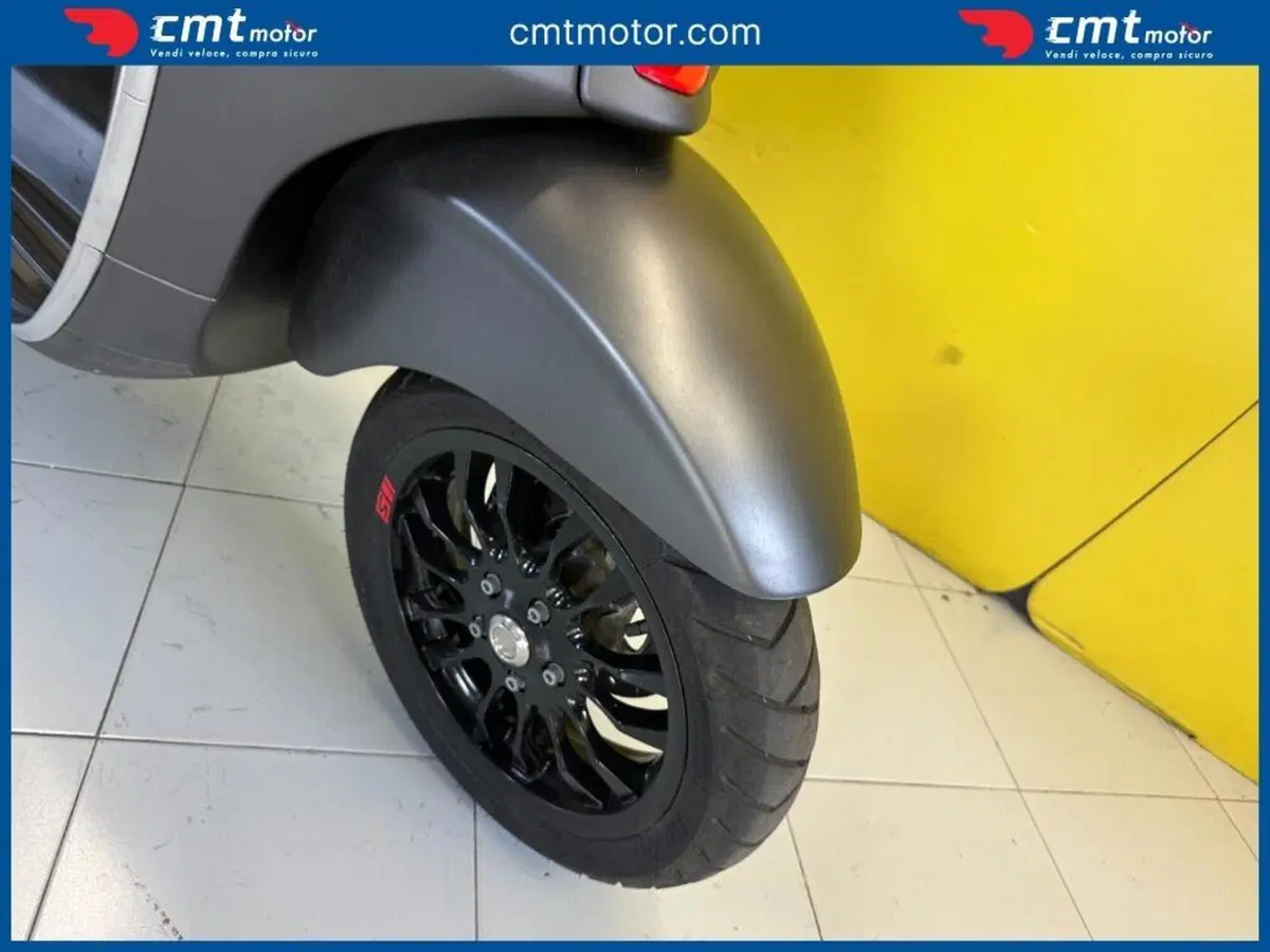 Vespa Sprint 50 4T 3V (2018 - 20) (11)