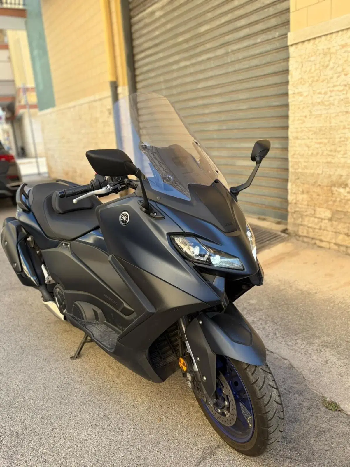Yamaha T-Max 560 (2022 - 24) (2)