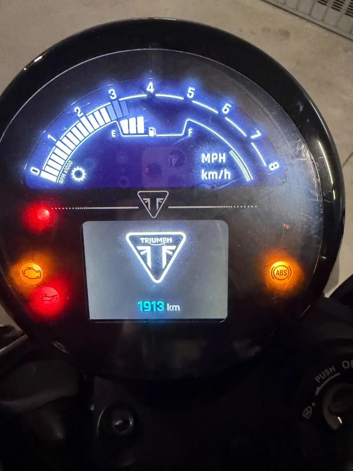 Triumph Speed Twin 900 (2025 - 26) (8)