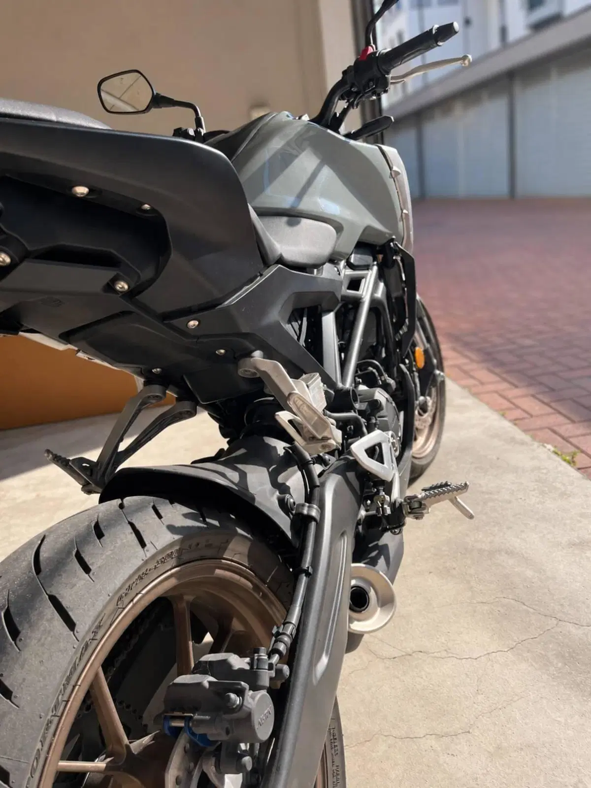 Honda CB 125 R (2021 - 23) (4)