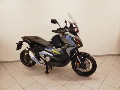 Honda X-ADV 750 DCT (2021 - 24) usata
