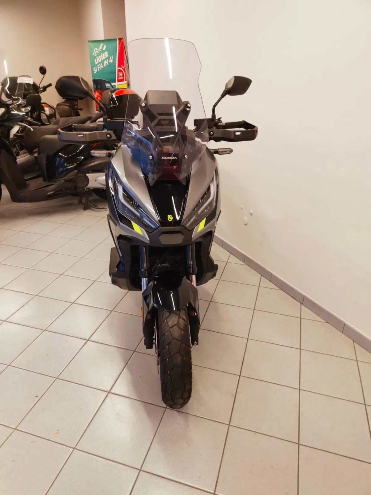 Honda X-ADV 750 DCT (2021 - 24) (5)