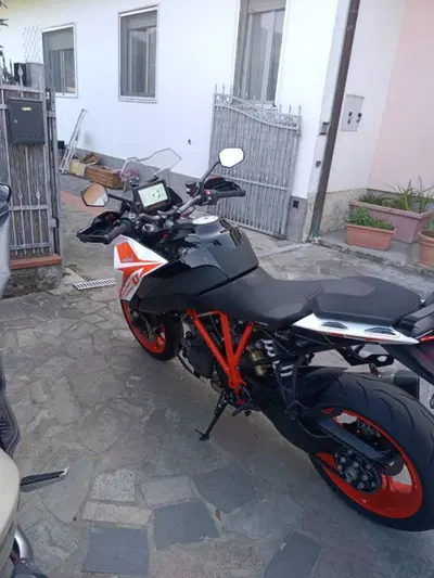 KTM 1290 Super Duke GT (2019 - 20) usata