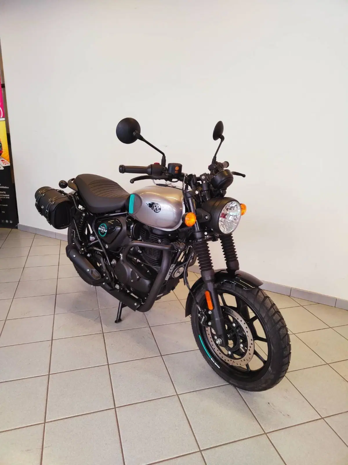Royal Enfield HNTR 350 (2022 - 26) (4)