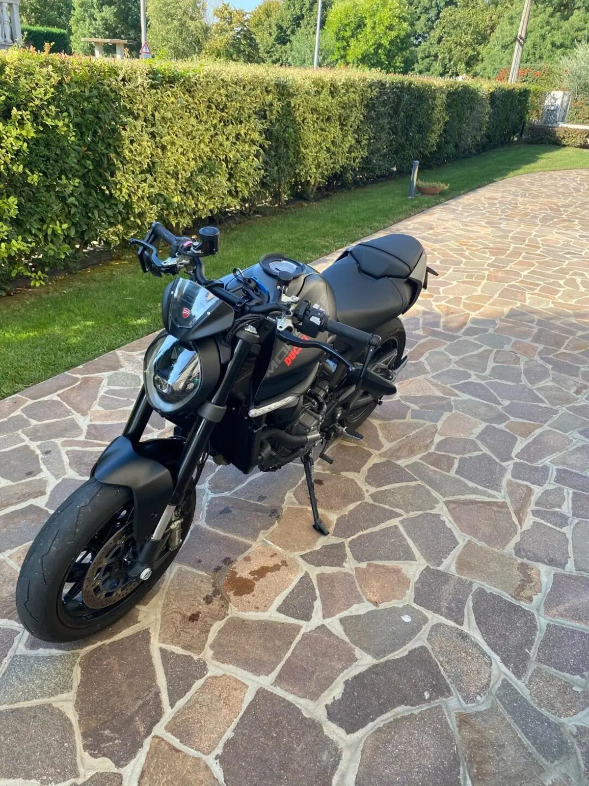 Ducati Monster 937 (2021 - 25) (2)
