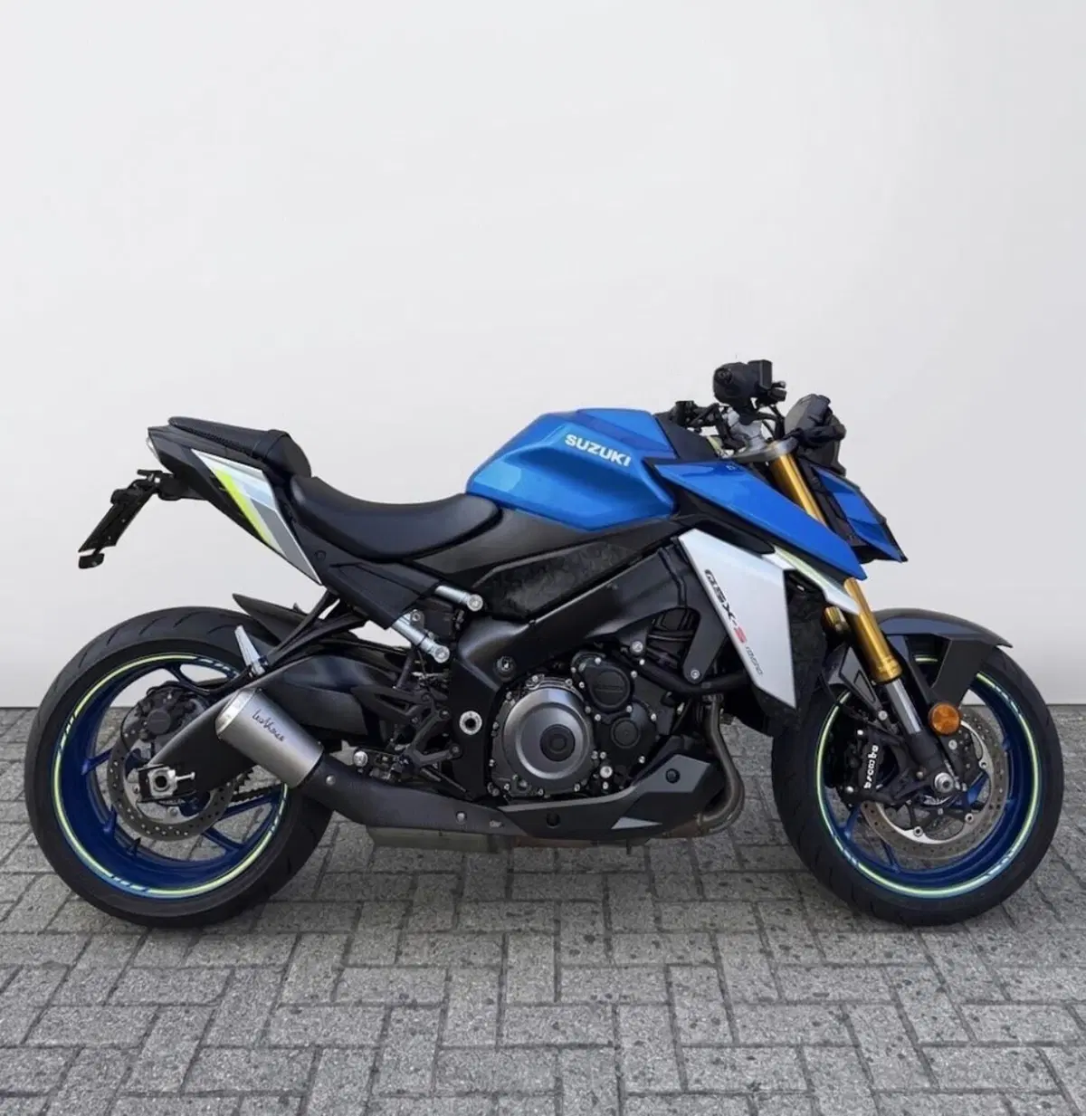 Suzuki GSX-S1000 (2021 - 25) (2)
