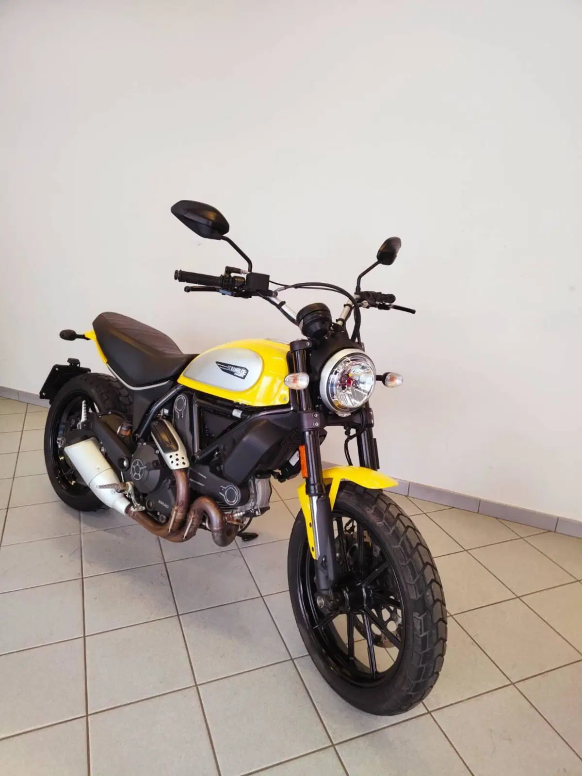 Ducati Scrambler 800 Icon (2017 - 20) (4)