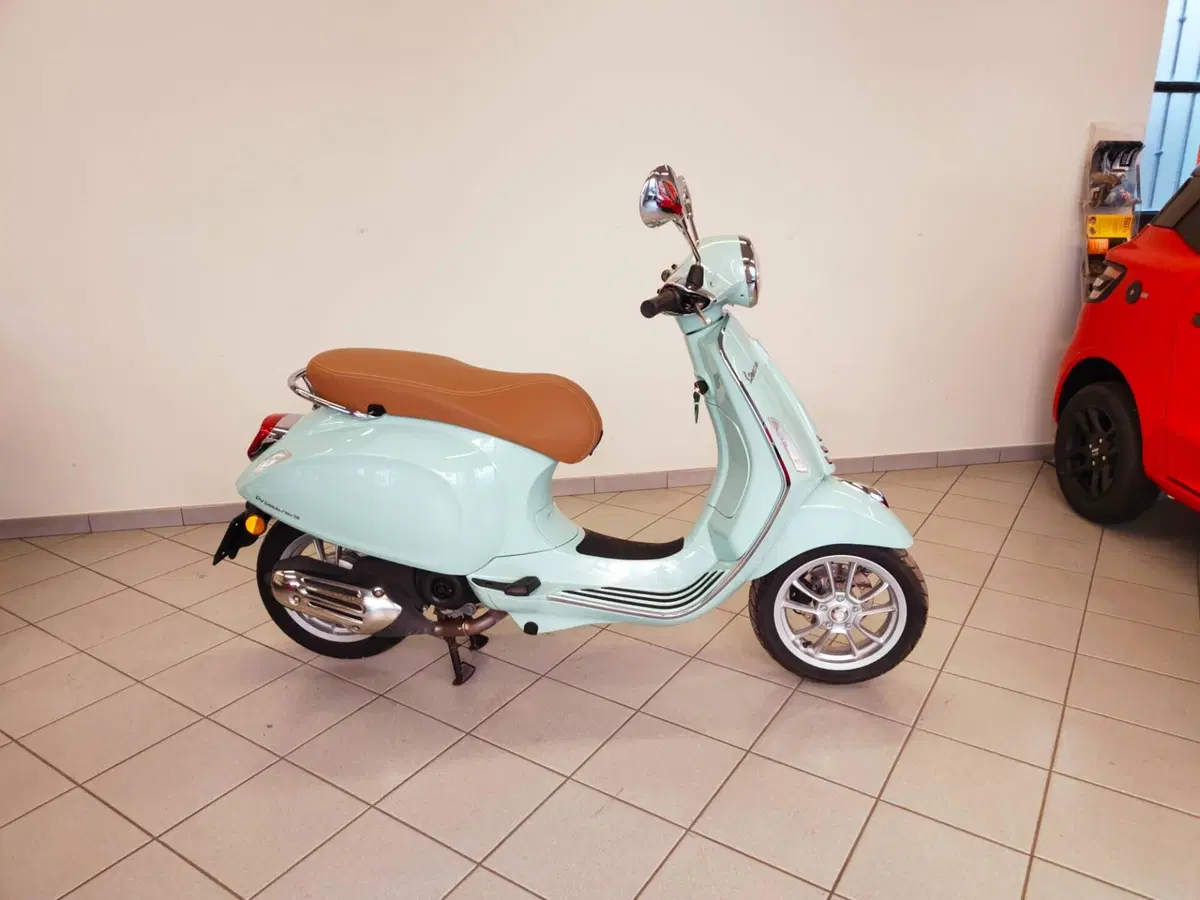 Vespa Primavera 50 (2021 - 23) (2)