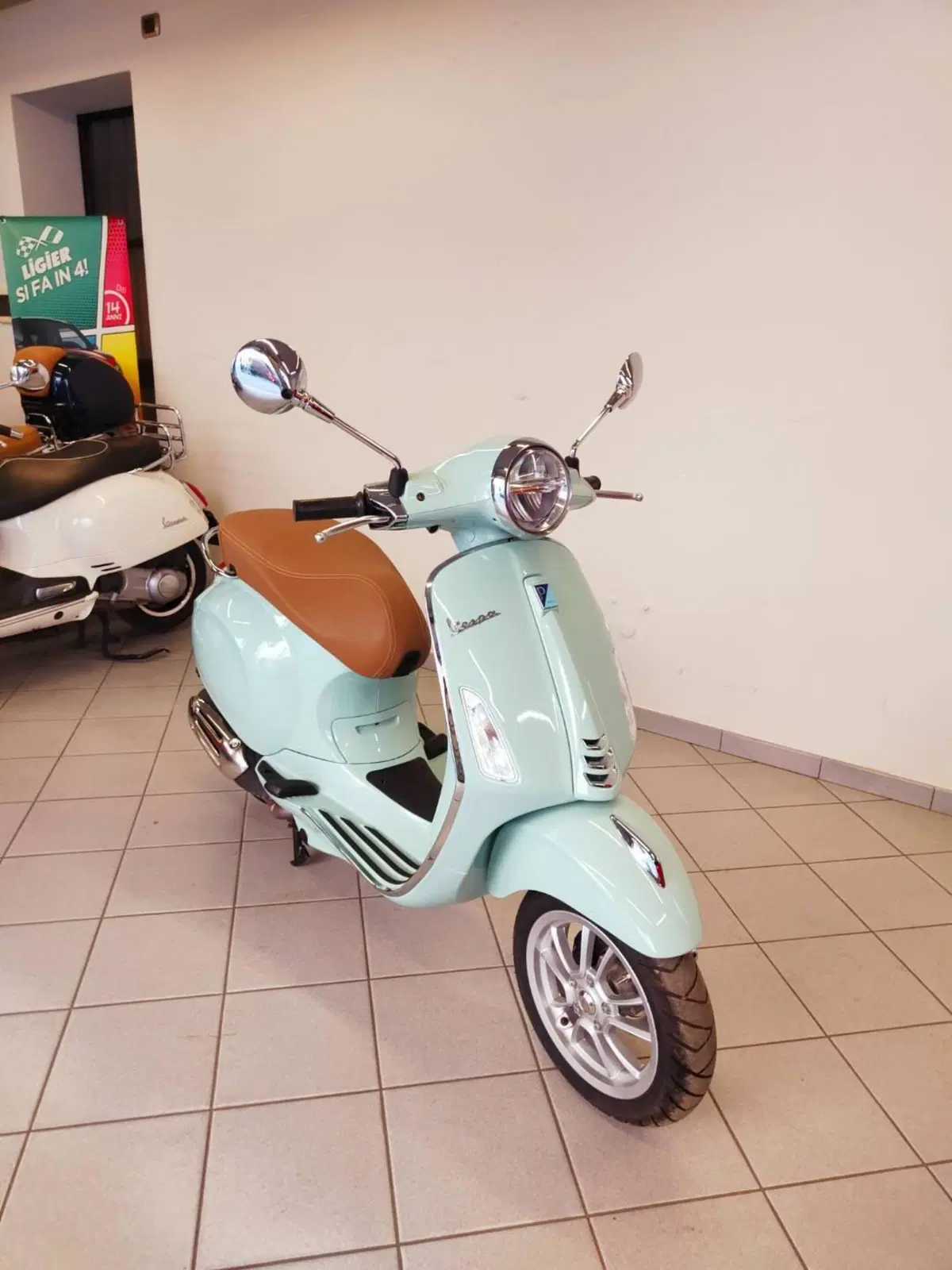 Vespa Primavera 50 (2021 - 23) (4)