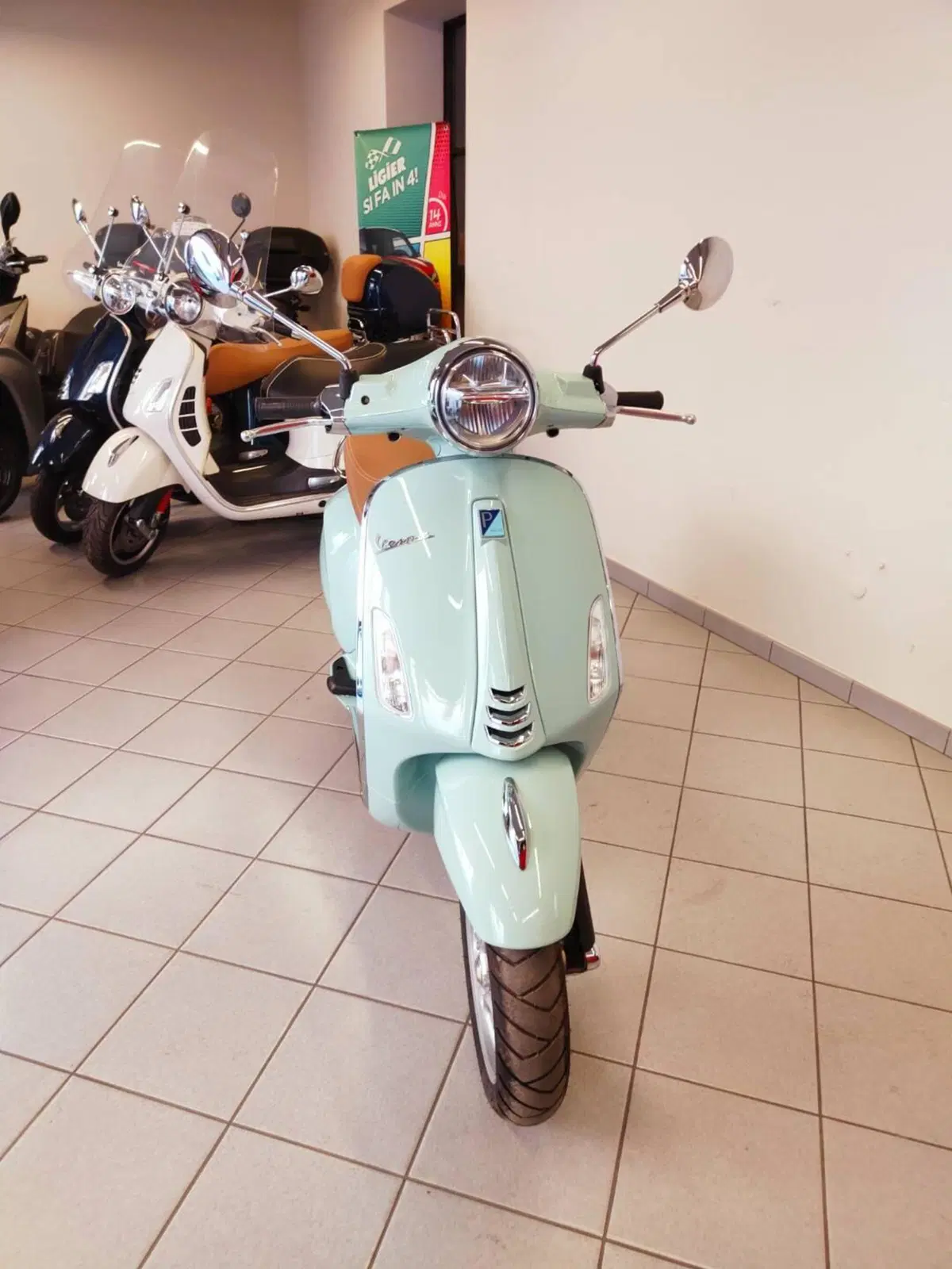 Vespa Primavera 50 (2021 - 23) (8)