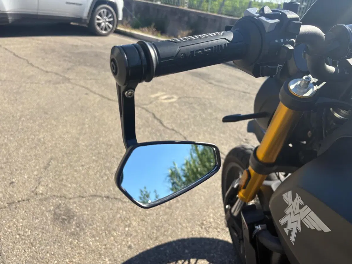 Moto Morini SEIEMMEZZO SCR (2022 - 26) (5)
