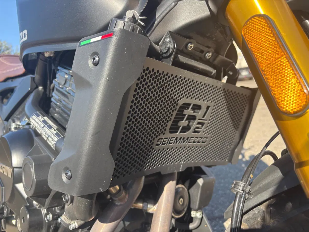 Moto Morini SEIEMMEZZO SCR (2022 - 26) (6)