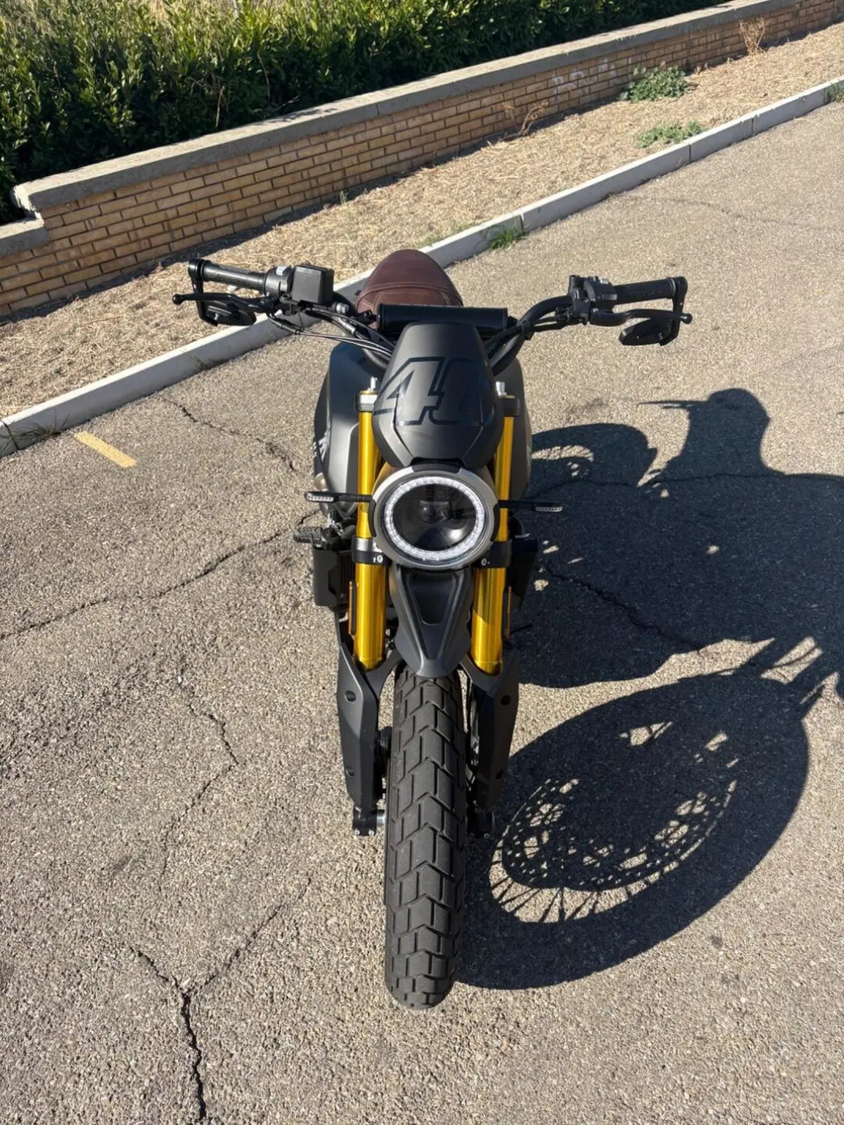 Moto Morini SEIEMMEZZO SCR (2022 - 26) (9)